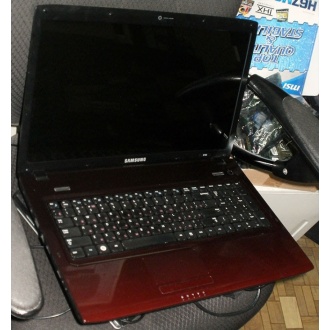 Ноутбук Samsung R780i (Intel Core i3 370M (2x2.4Ghz HT) /4096Mb DDR3 /320Gb /ATI Radeon HD5470 /17.3" TFT 1600x900) - Махачкала